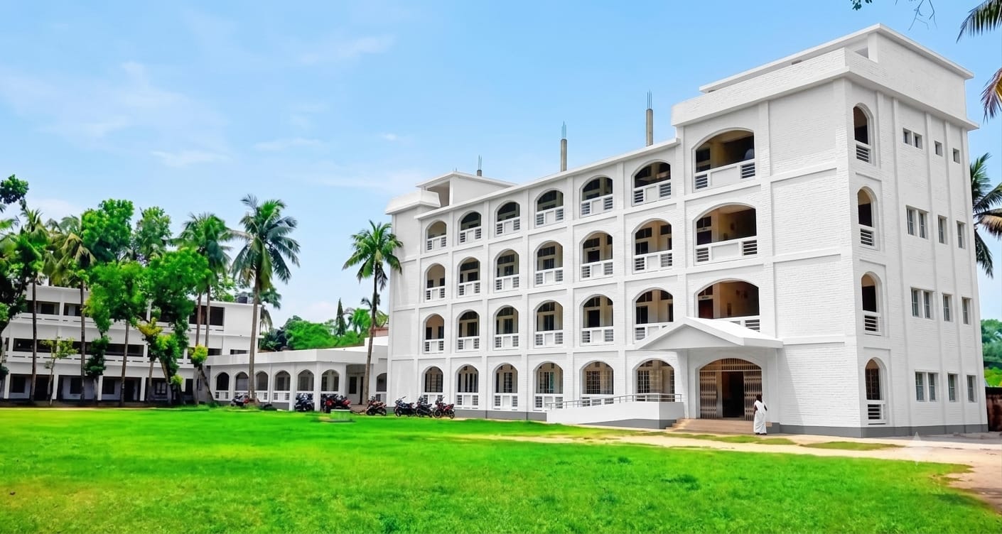 হযরত শাহ নেয়ামত শাহ উচ্চ বিদ্যালয় এর ভবন